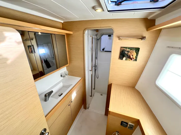 Celestra Yacht Photos Pics 