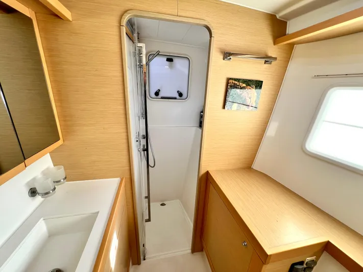 Celestra Yacht Photos Pics 