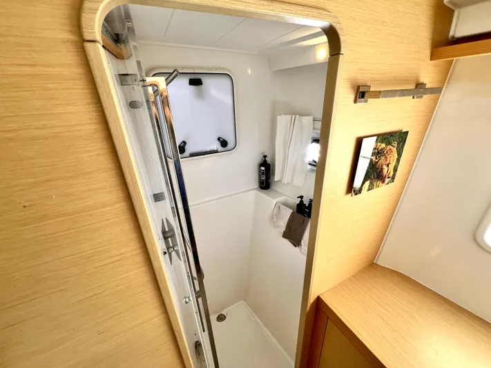 Celestra Yacht Photos Pics 