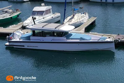 Axopar 37 XC CROSS CABIN