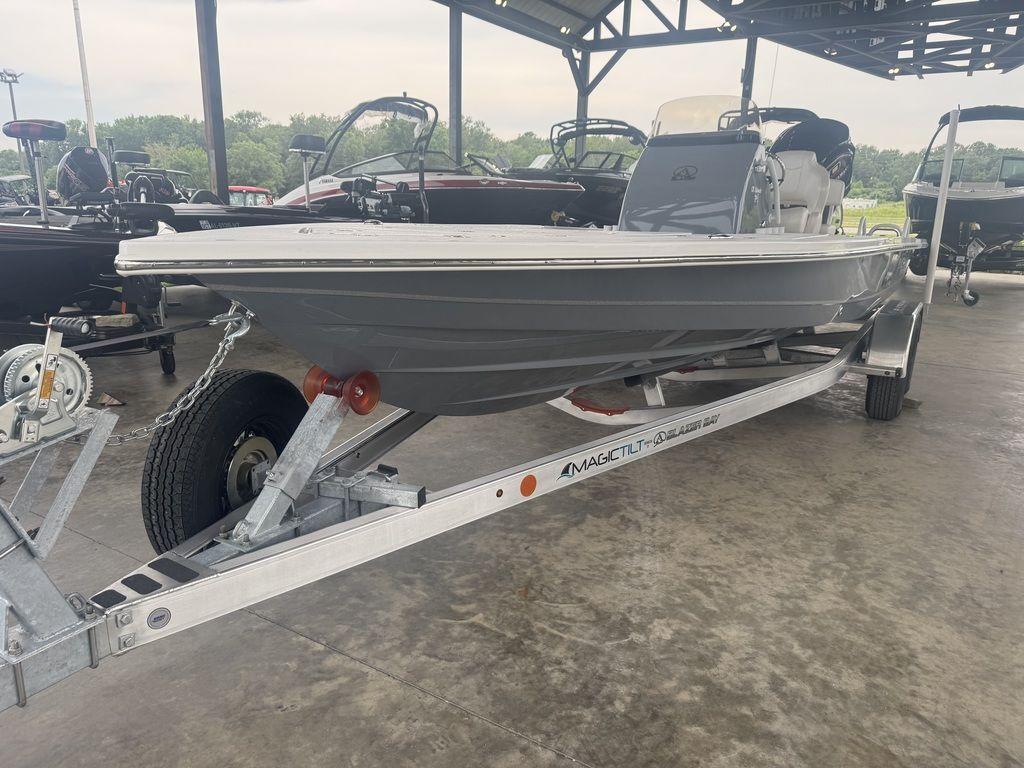 Blazer 675 Ultimate Bay