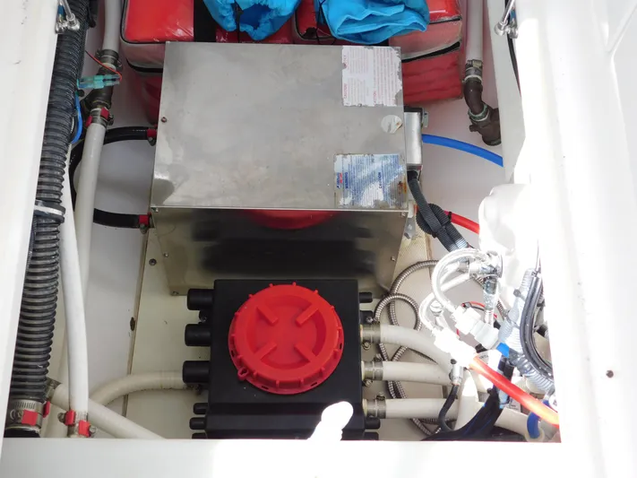 Out To Lunch Yacht Photos Pics 