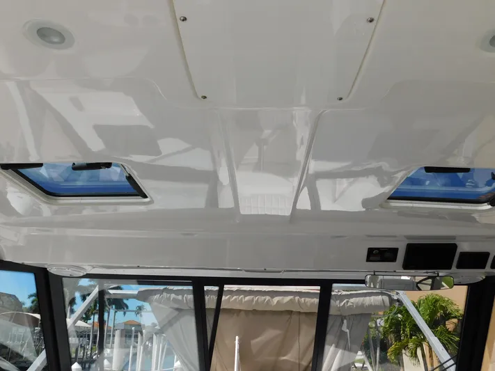 Out To Lunch Yacht Photos Pics 