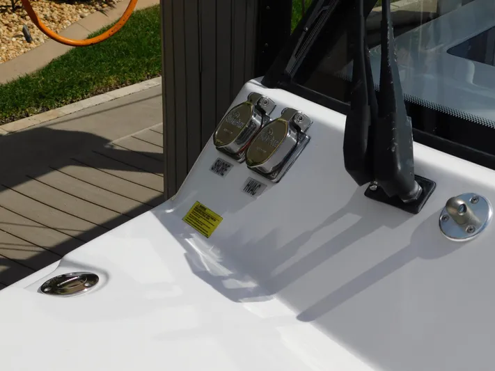 Out To Lunch Yacht Photos Pics 