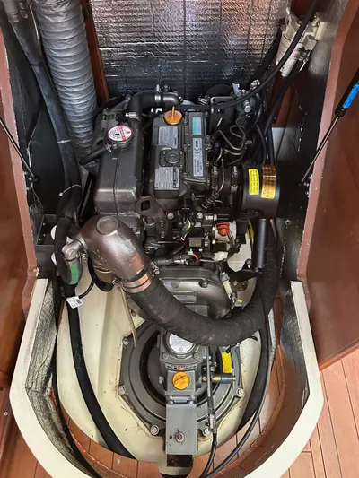 Wind Hunter Yacht Photos Pics 