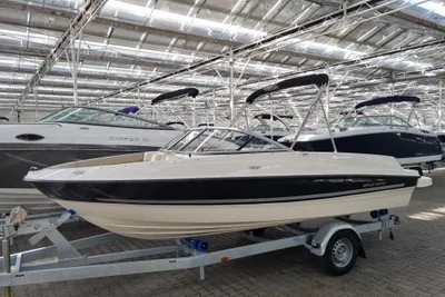 2016 Bayliner 185 Sport