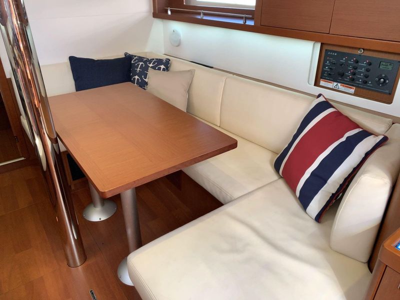 2013 Beneteau Oceanis 41