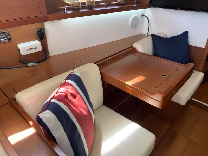 2013 Beneteau Oceanis 41