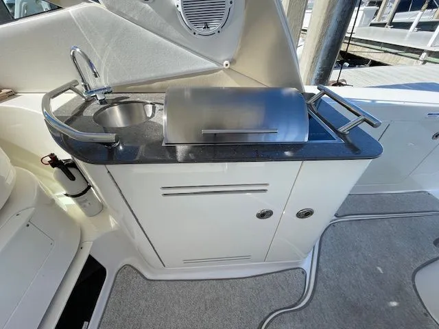 Victory Yacht Photos Pics 