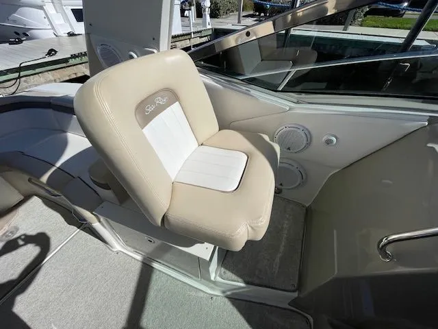 Victory Yacht Photos Pics 