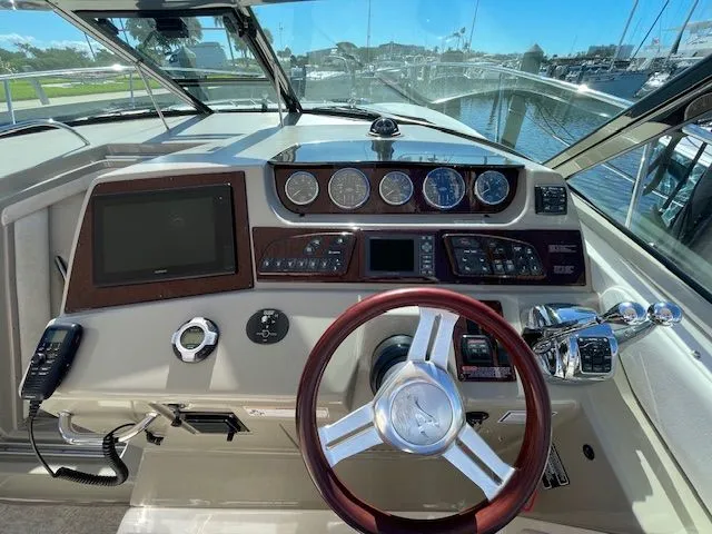 Victory Yacht Photos Pics 