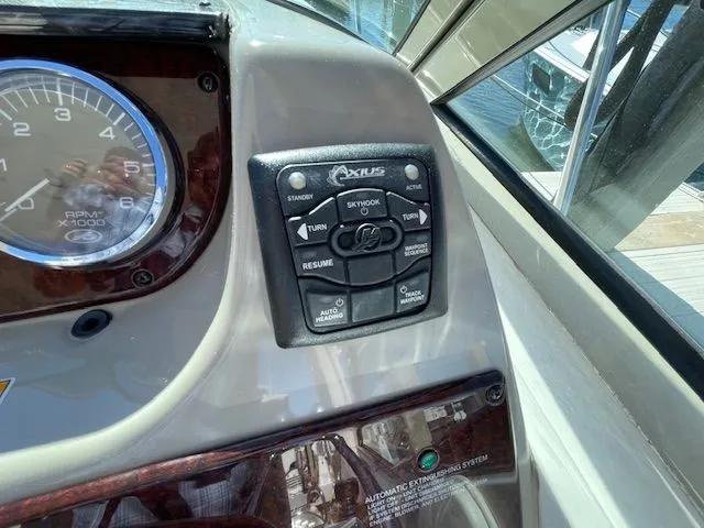 Victory Yacht Photos Pics 