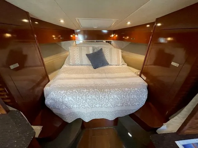 Victory Yacht Photos Pics 