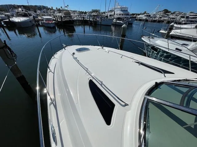 Victory Yacht Photos Pics 