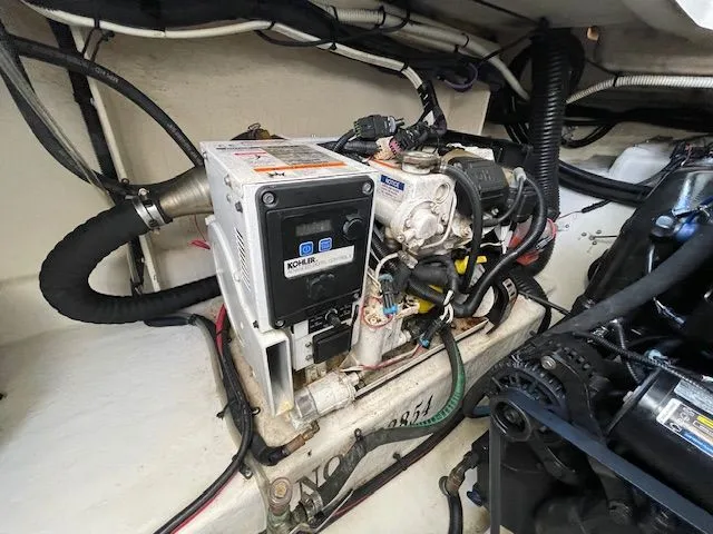 Victory Yacht Photos Pics 