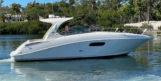 Victory Yacht Photos Pics 