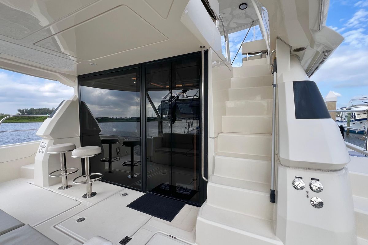 2019 Aquila 44 