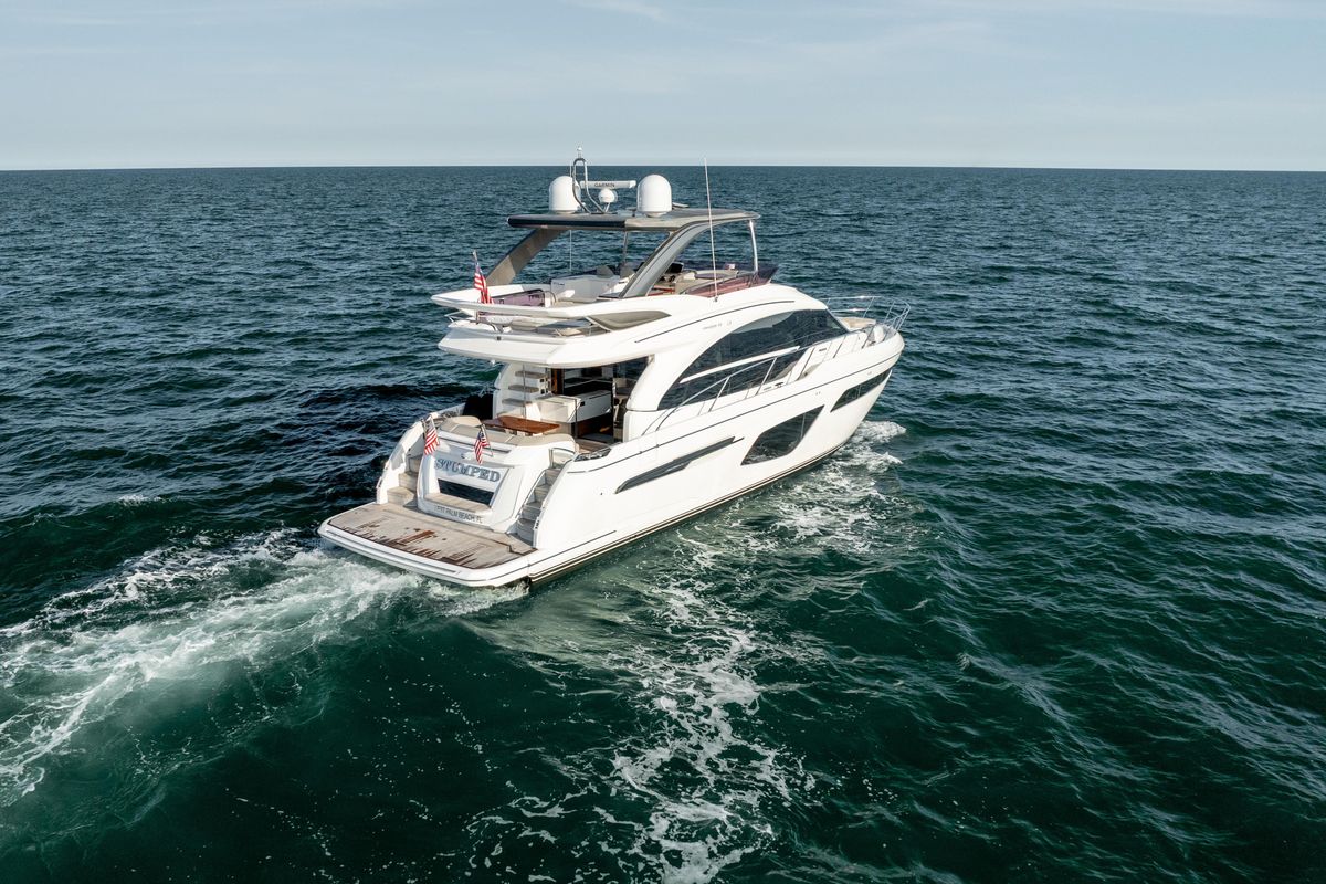 2020 Princess 62 