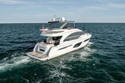 Yacht