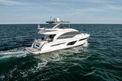 Yacht