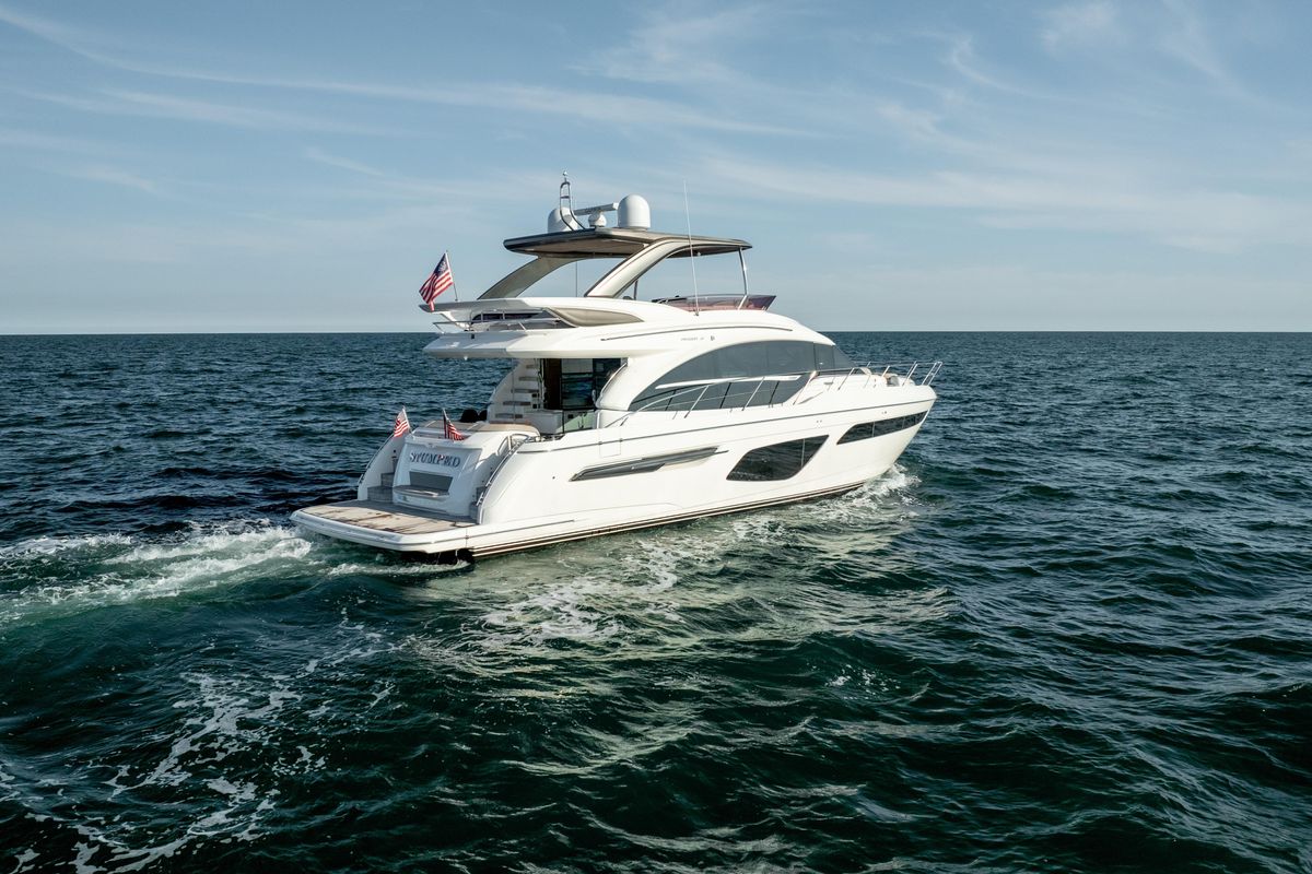 2020 Princess 62 