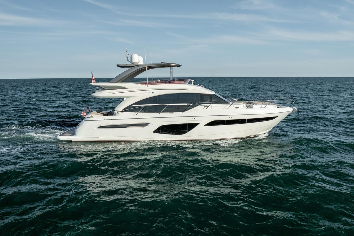2020 Princess 62 