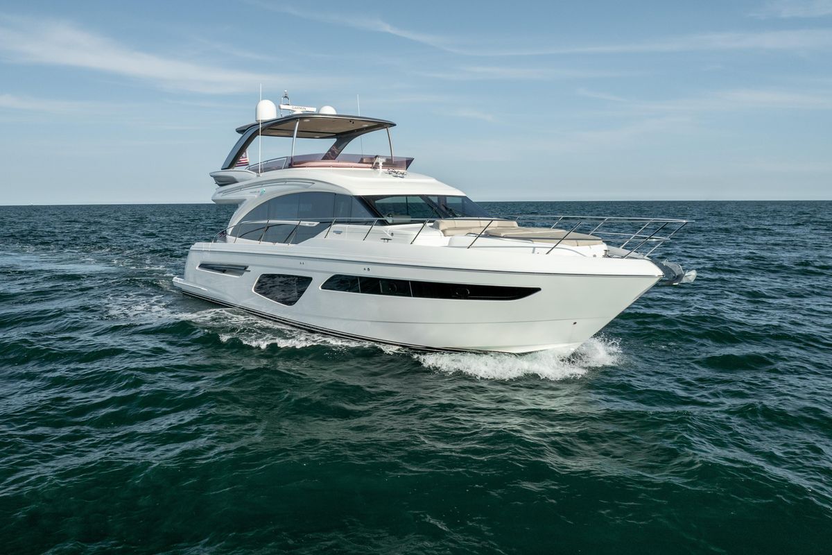2020 Princess 62 