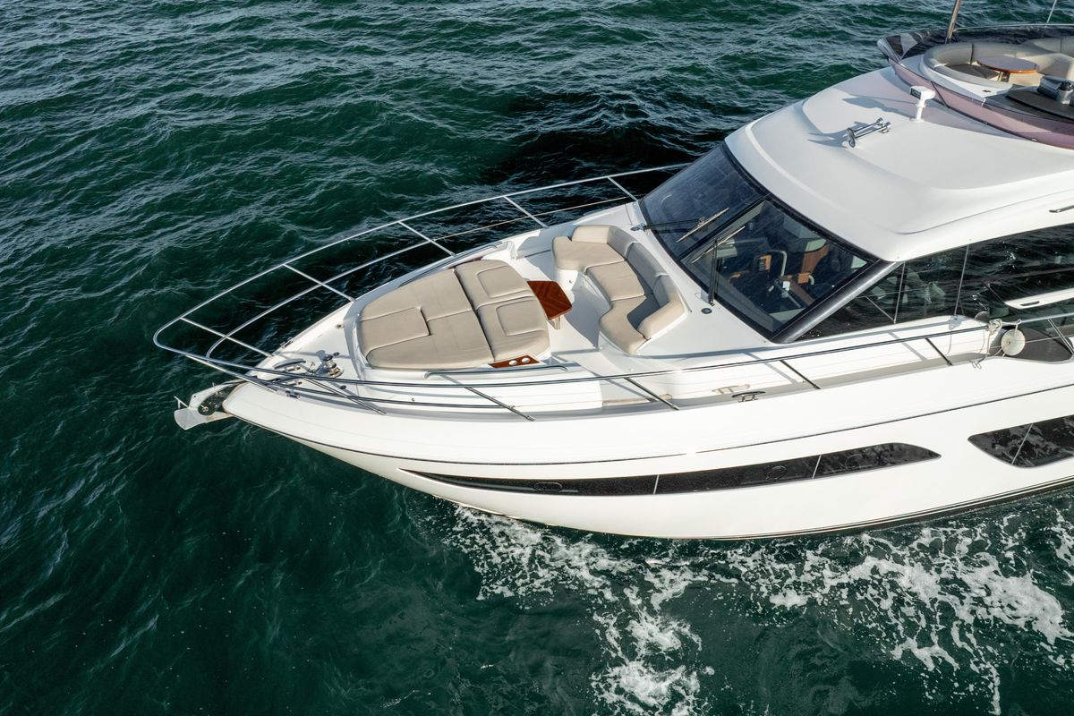 2020 Princess 62 