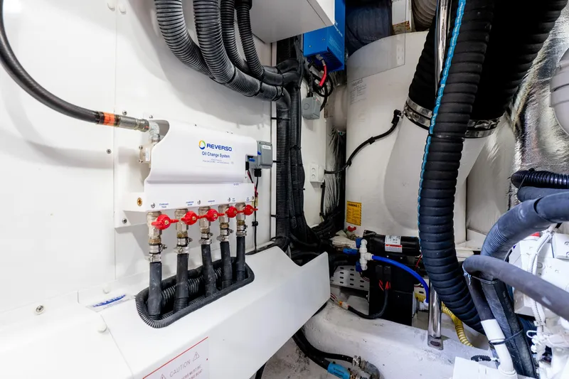 Stumped Yacht Photos Pics Princess F62 Stumped- Engine Room