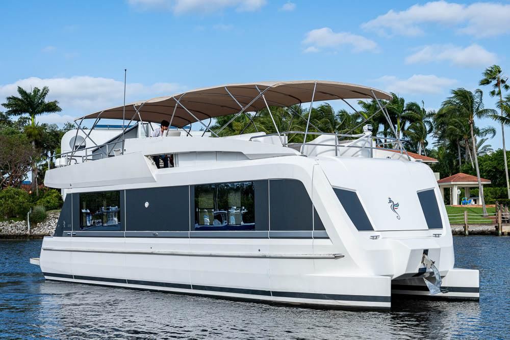 2017 Overblue 44 