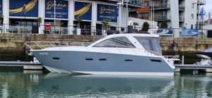 2011 Sealine SC35