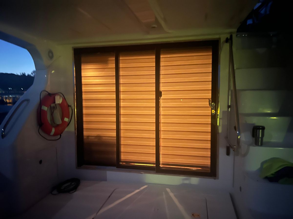 2008 Ovation 52 