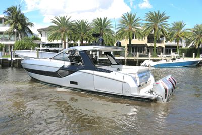 Yacht