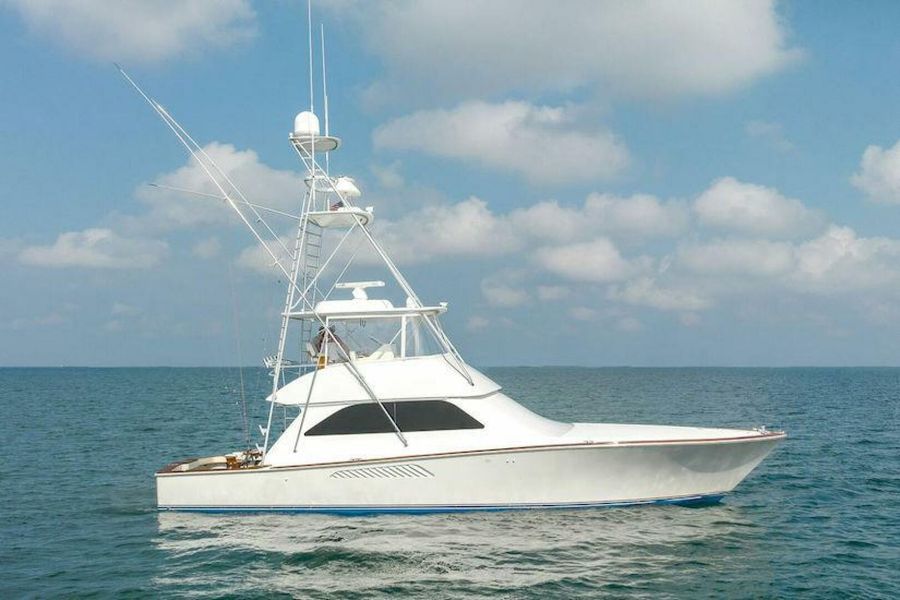 2004 Viking 52 Convertible