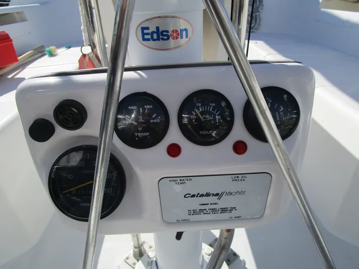 Miss Mac Yacht Photos Pics 