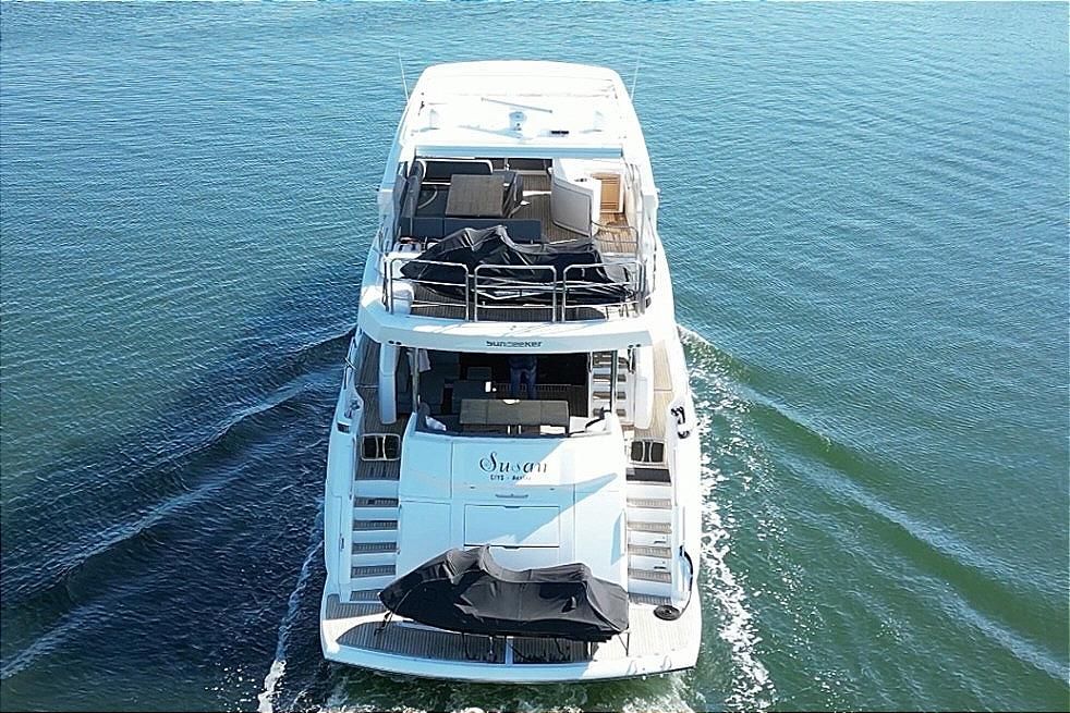 2018 Sunseeker 76 