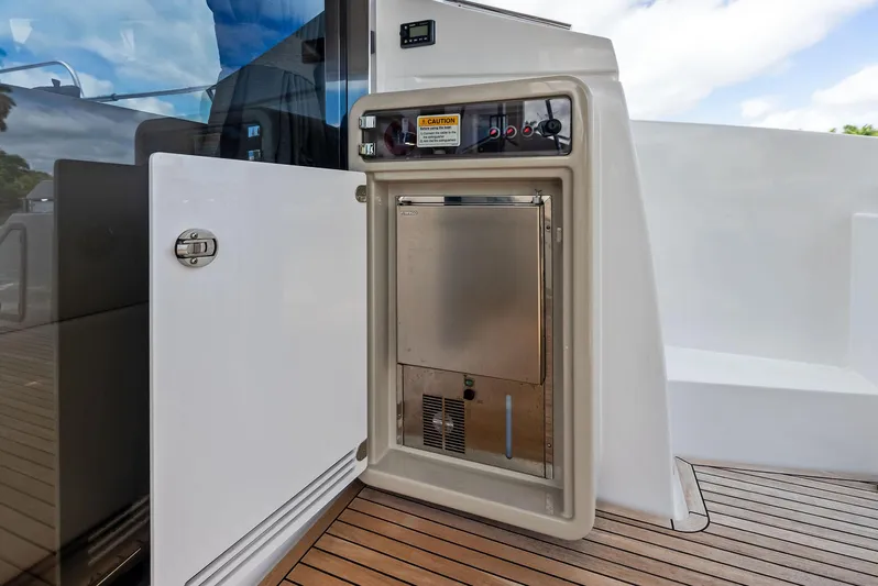 Brass Ring Yacht Photos Pics 