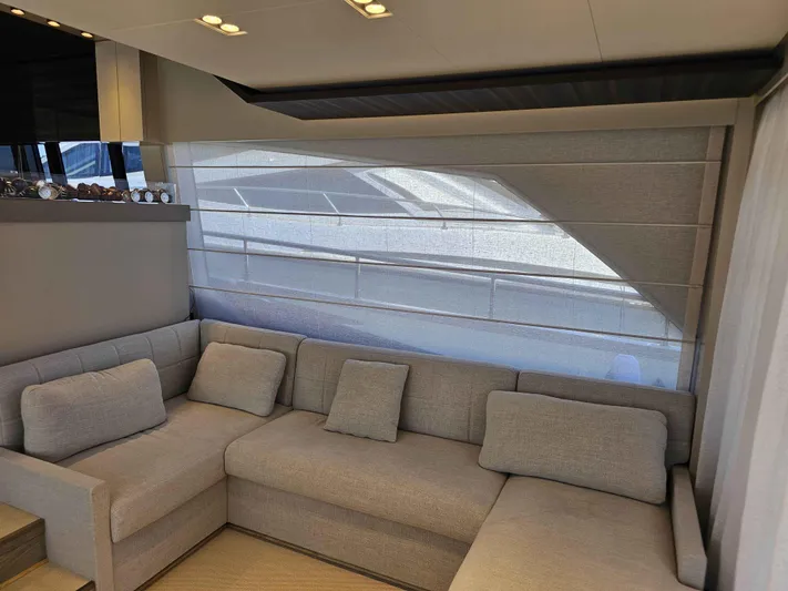 Brisa Yacht Photos Pics 