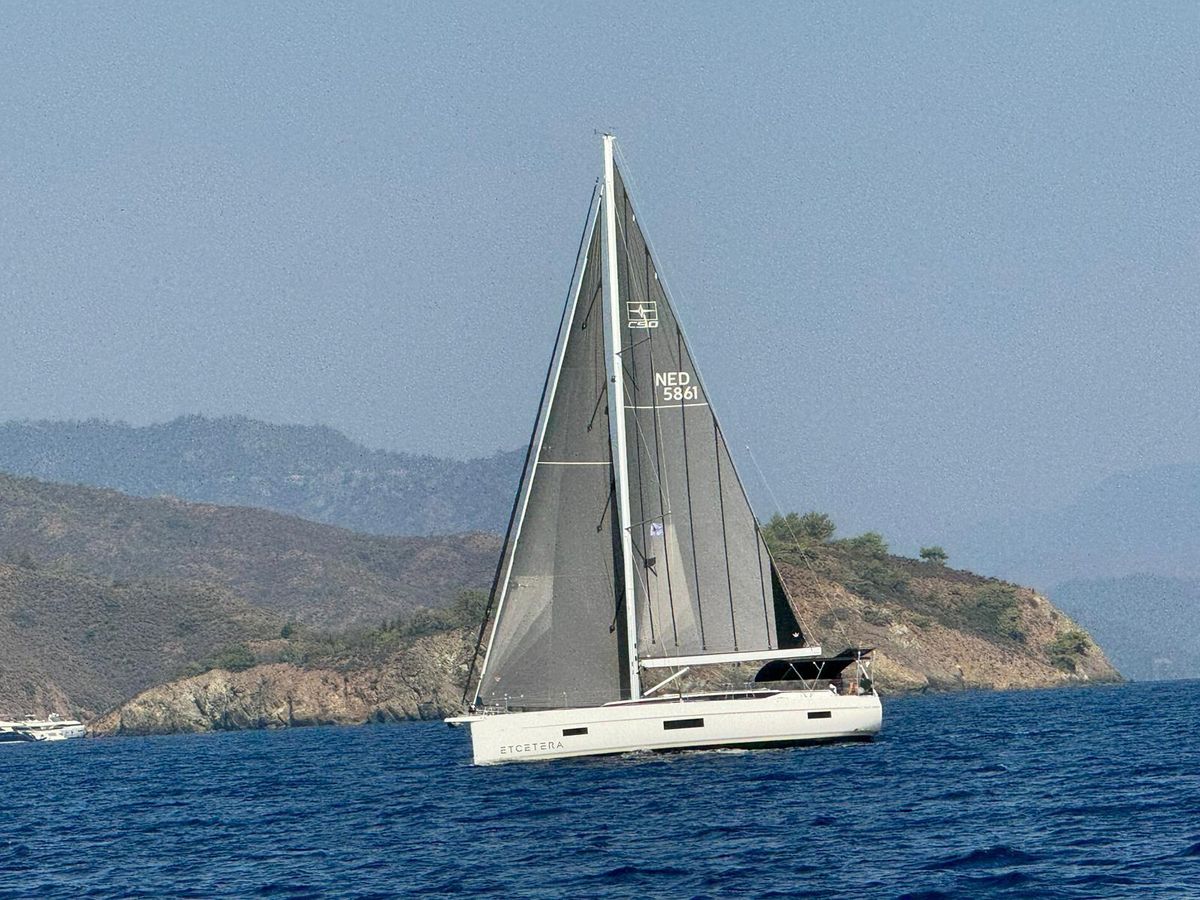 2022 Bavaria 50 
