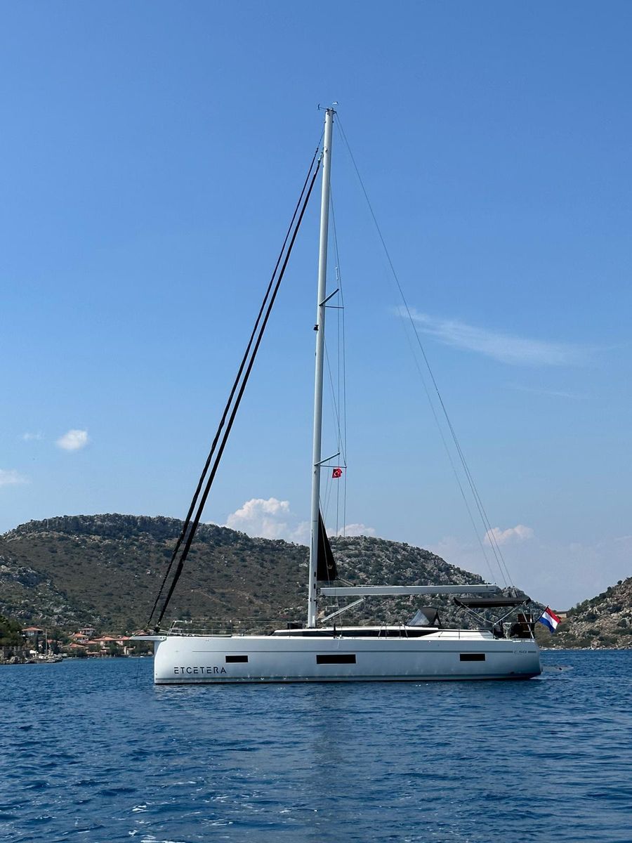 2022 Bavaria 50 