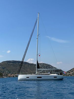 Yacht