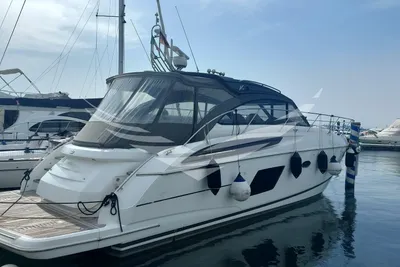 Custom Princess Yachts V 48 OPEN