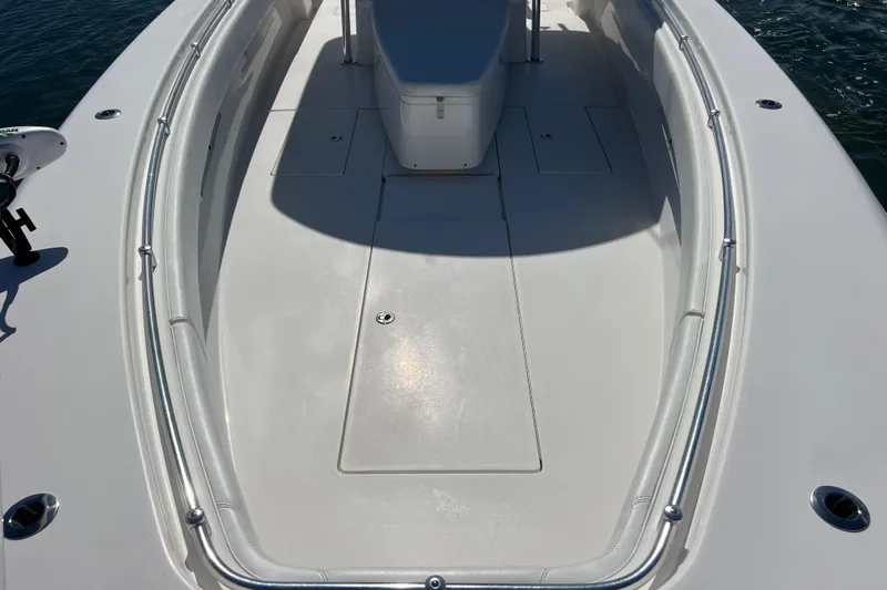  Yacht Photos Pics 2023 Contender 39 ST boat deck with sleek design and spacious layout.