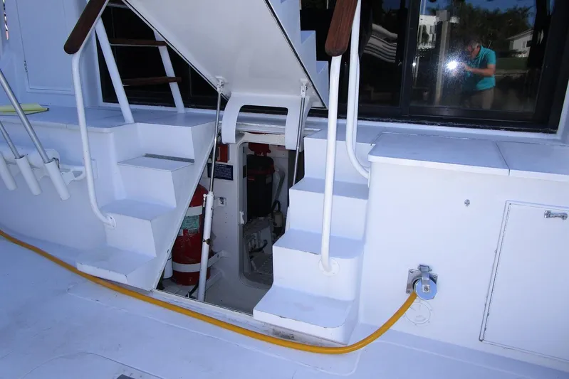 Elska Yacht Photos Pics Steps lift for engine room access