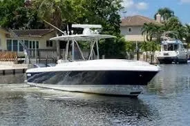 Intrepid 323 Cuddy