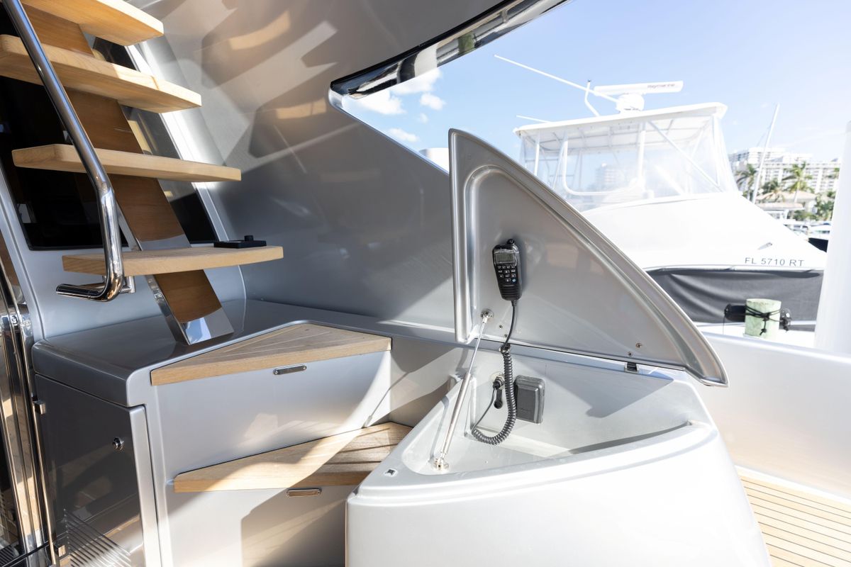 2014 Riva 86 