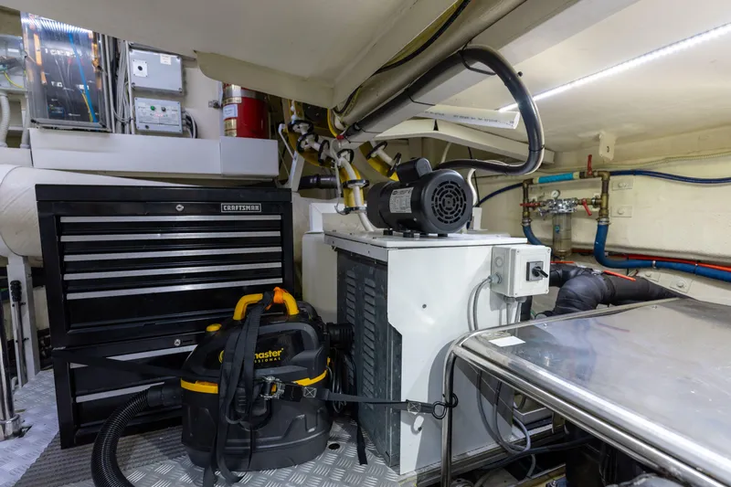 Purosangue Yacht Photos Pics 