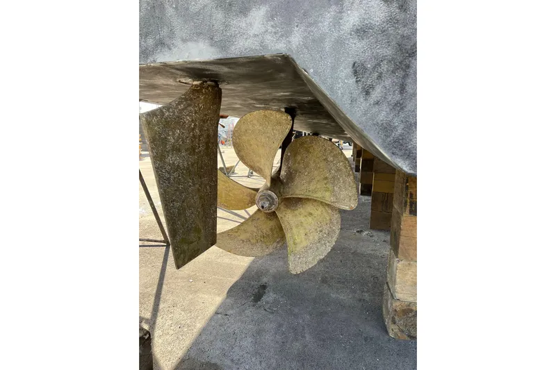 Purosangue Yacht Photos Pics 