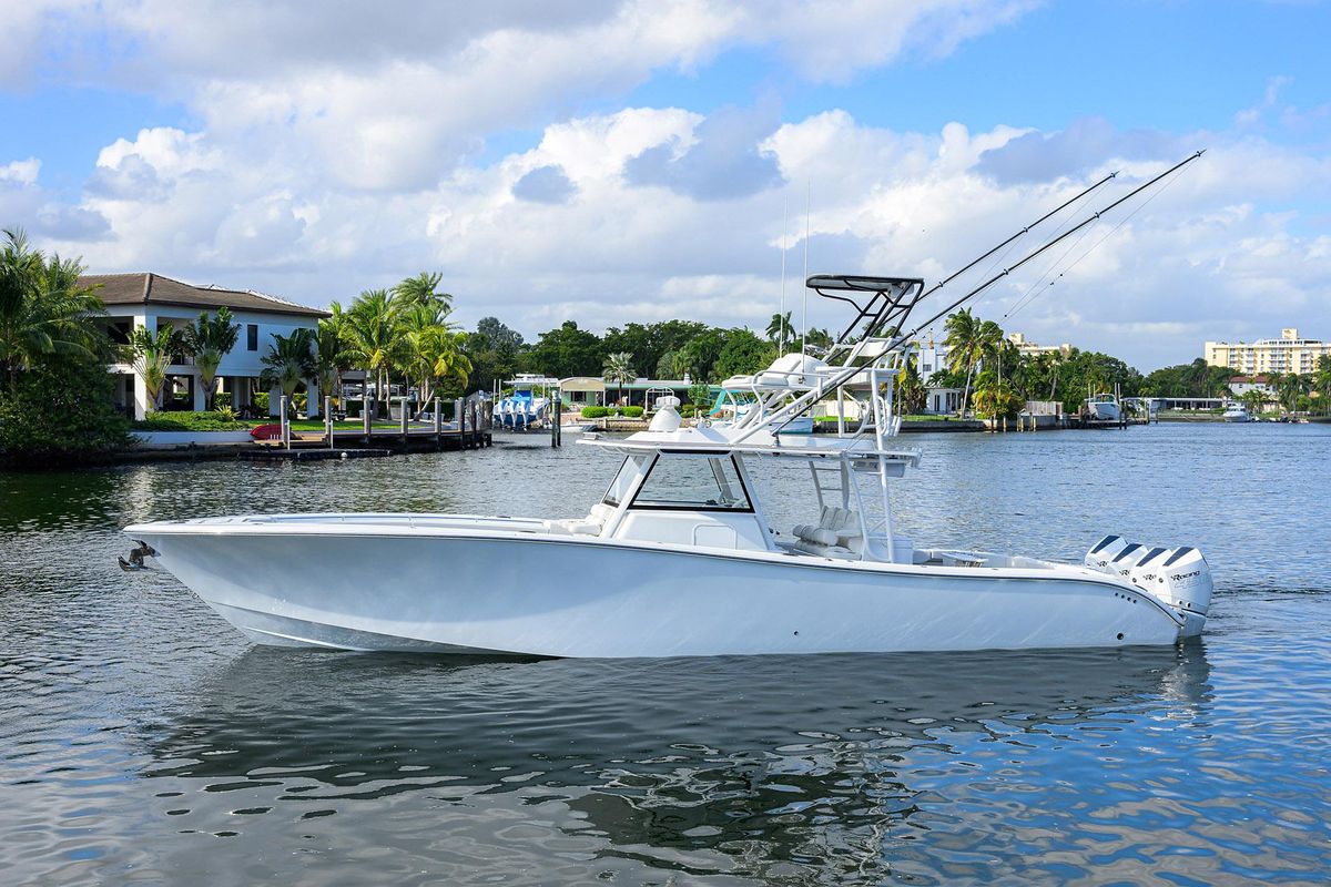 2021 Yellowfin 42 