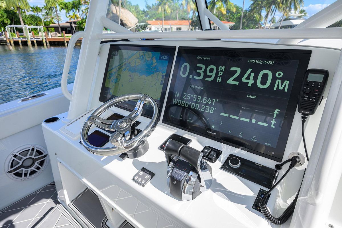 2021 Yellowfin 42 